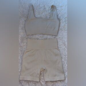 VIRAL OQQ Beige Ribbed Bra and Shorts Set